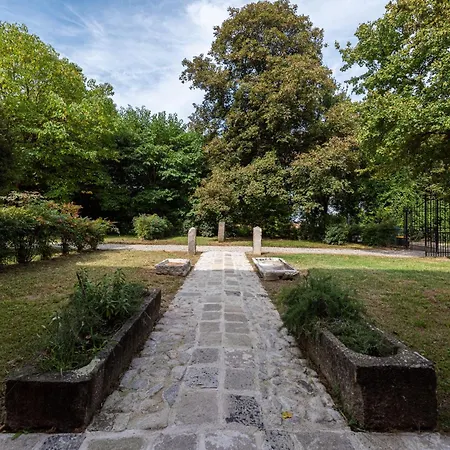 Country Mansion 8500squarefeet Βίλα