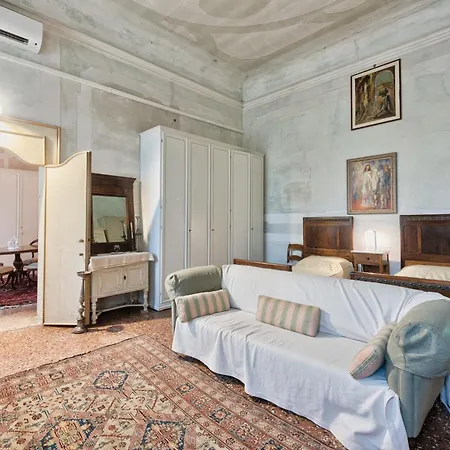 Country Mansion 8500squarefeet