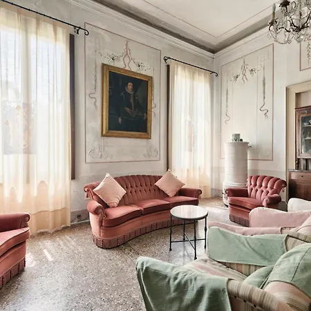 Country Mansion 8500squarefeet * San Pietro Viminario